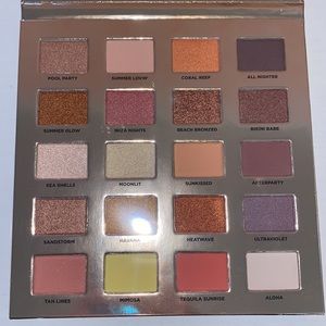 Iconic London Eyeshadow Palette